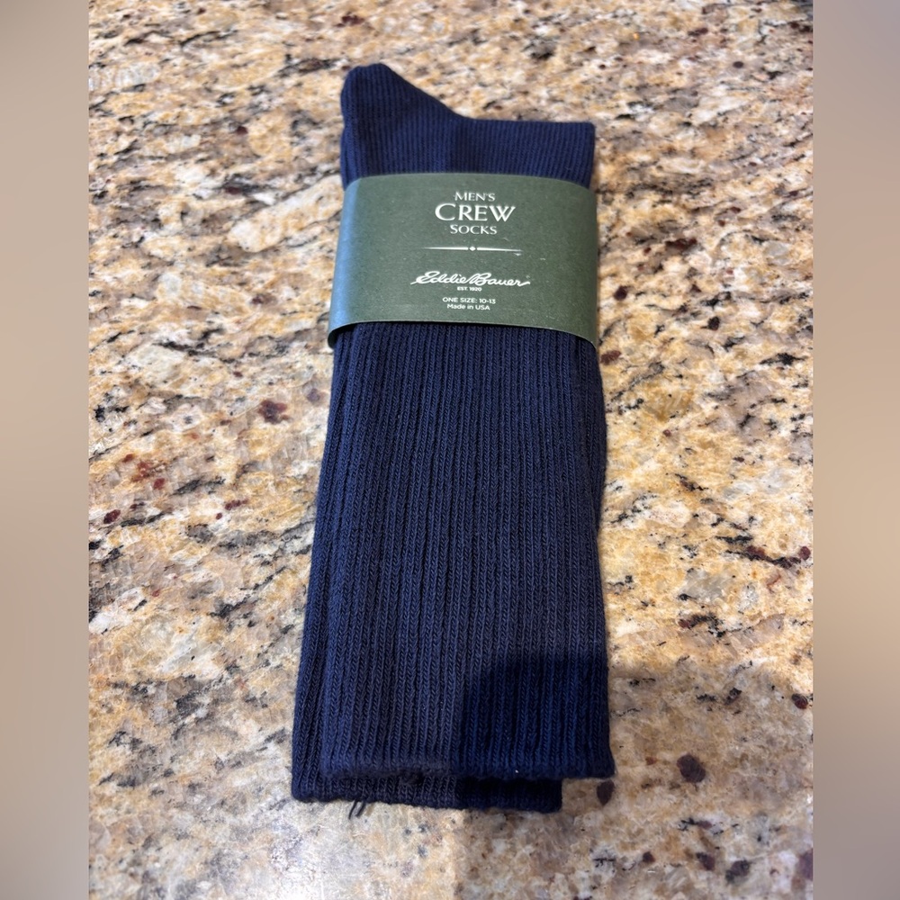🆕 Eddie Bauer Crew Socks - Men's One Size, Navy new